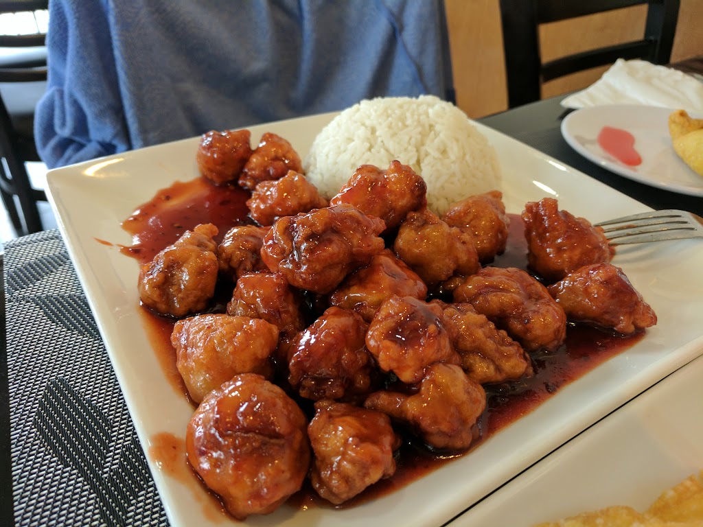 J J China Restaurant | 18202 Wright St, Omaha, NE 68130, USA | Phone: (402) 932-8181