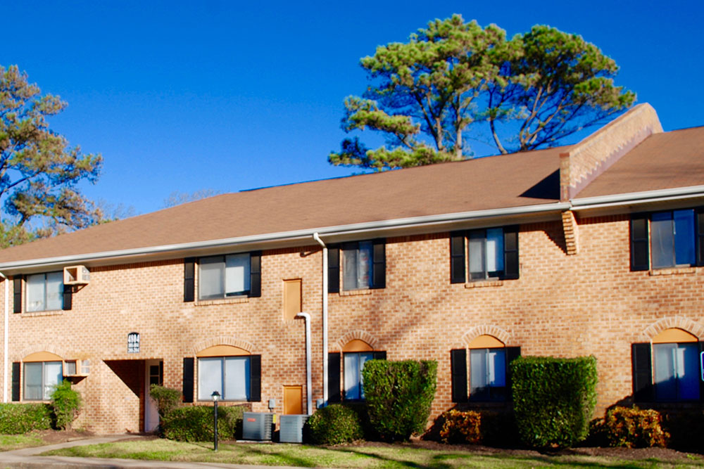 Bay Breeze Apartments | 2260 Pleasure House Rd, Virginia Beach, VA 23455 | Phone: (757) 578-9982