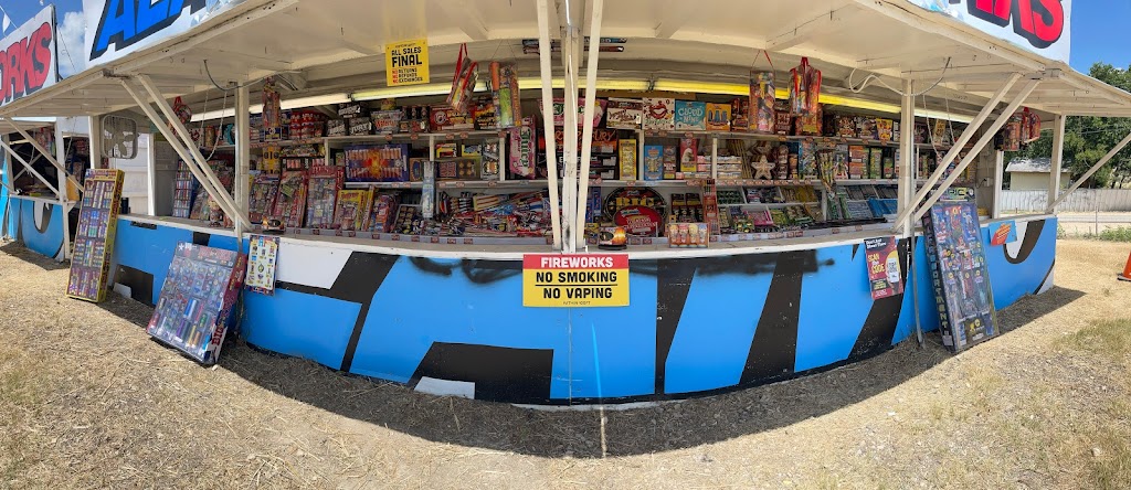 Alamo Fireworks Stand | 151 Watson Ln E, New Braunfels, TX 78130, USA | Phone: (210) 667-1106