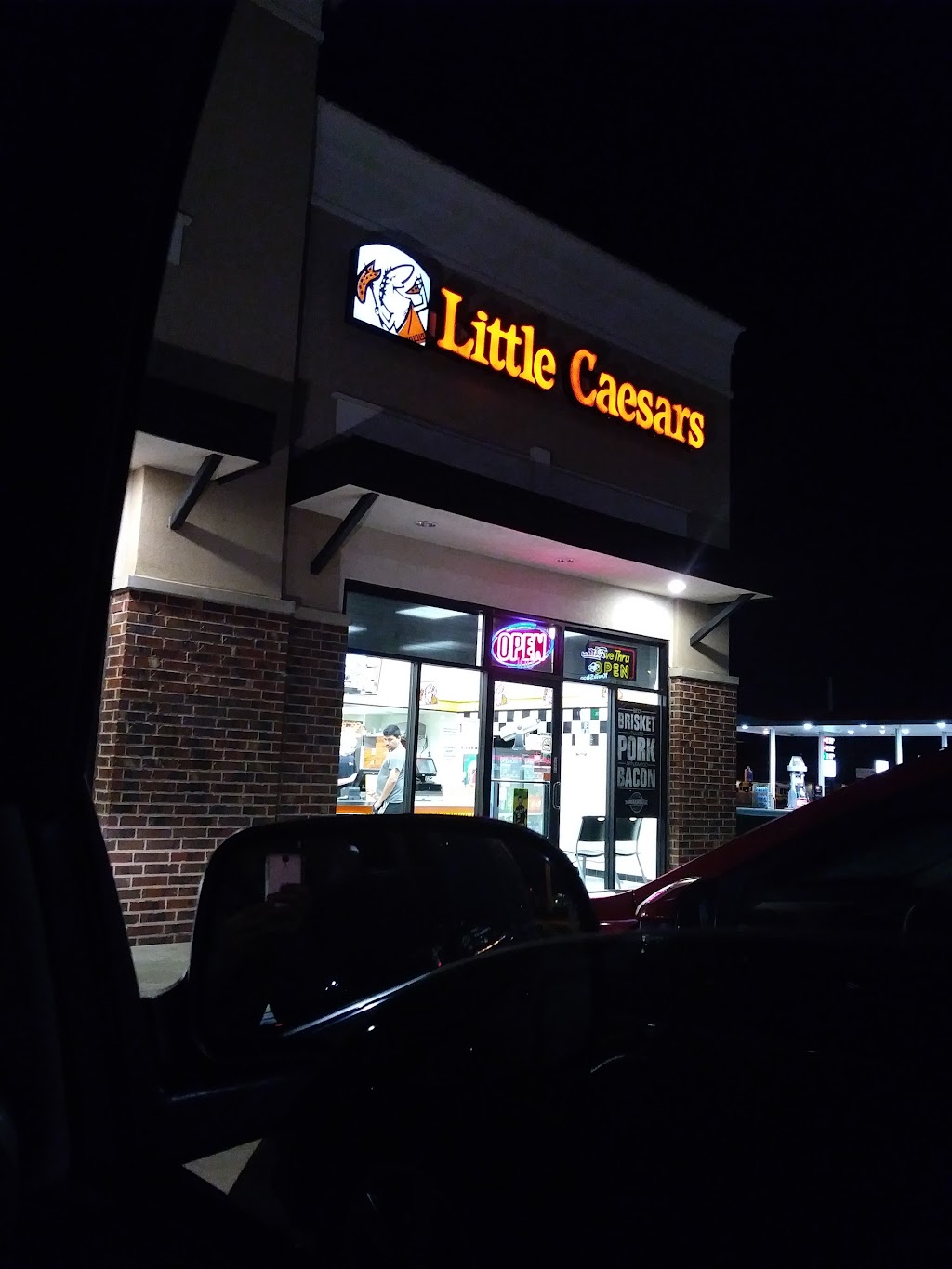 Little Caesars Pizza | 1444 N Maize Rd #100, Wichita, KS 67212, USA | Phone: (316) 558-3535