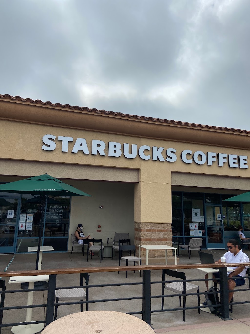 Starbucks | 19759 Rinaldi St, Northridge, CA 91326 | Phone: (818) 363-3384