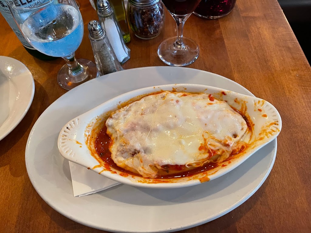 Antonios Trattoria | 2370 Belmont Ave, The Bronx, NY 10458, USA | Phone: (718) 733-6630