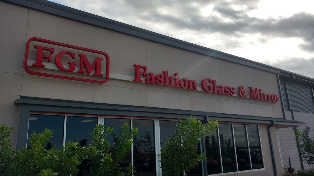 Fashion Glass & Mirror, LLC | 130 S. Cesar Chavez Parkway North, Lockhart, TX 78644, USA | Phone: (830) 626-0655