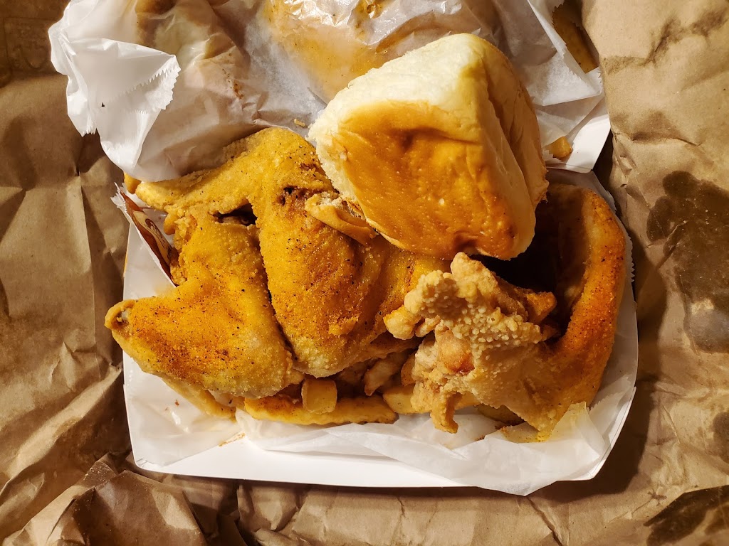 Royals Fried Chicken | 4311 E Pipeline Rd, Bedford, TX 76022 | Phone: (817) 952-7005