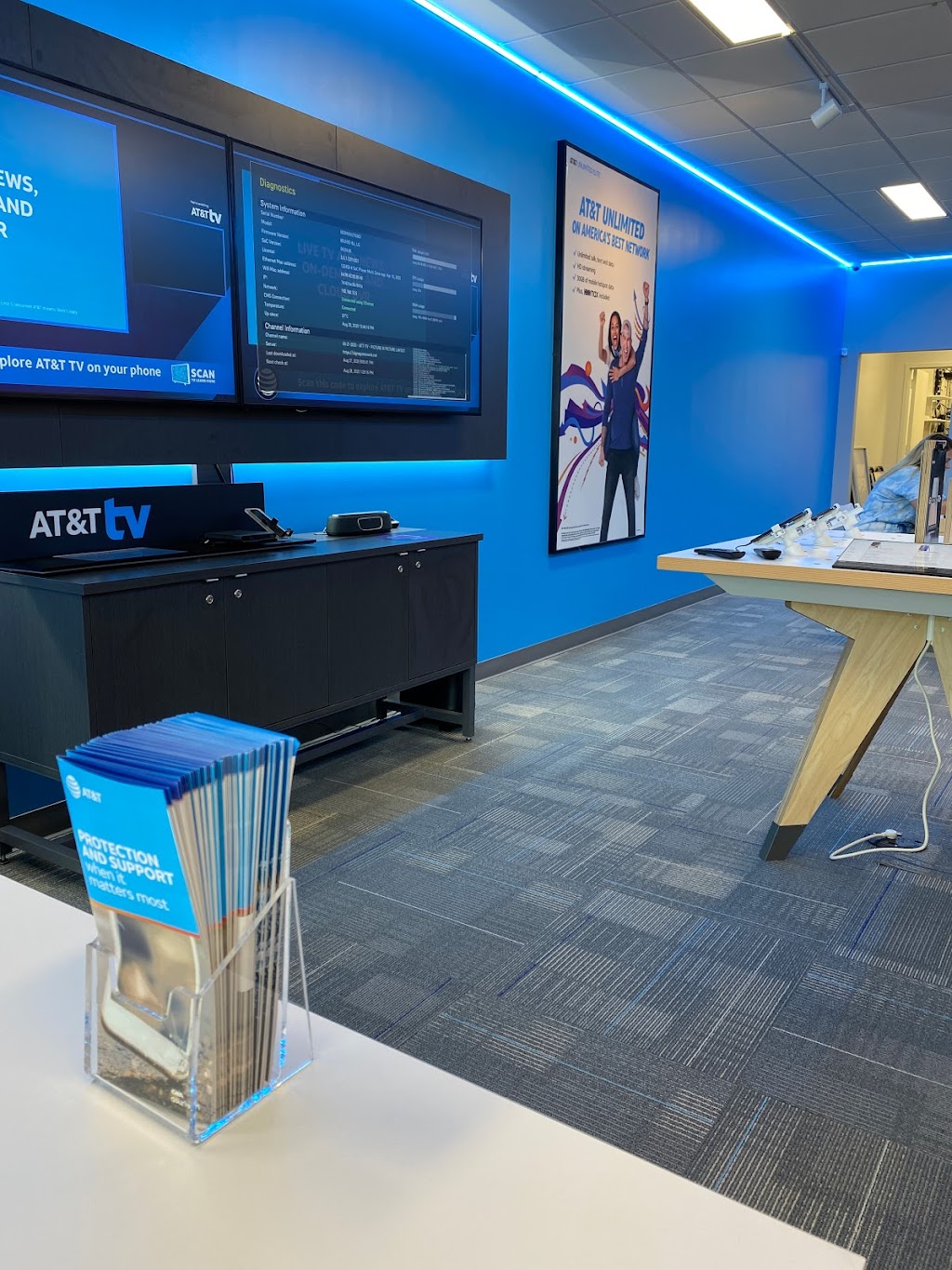 AT&T Store | 300 Northpark Dr Ste 450, Kingwood, TX 77339, USA | Phone: (281) 394-0320