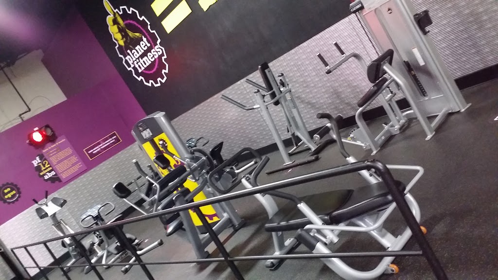 Planet Fitness | 4245 E Little Creek Rd, Norfolk, VA 23518, USA | Phone: (757) 644-6926