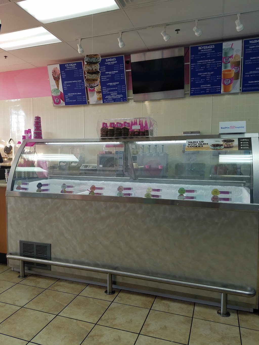 Baskin-Robbins | 990 U.S. 287 Frontage Rd, Mansfield, TX 76063, USA | Phone: (817) 453-8649