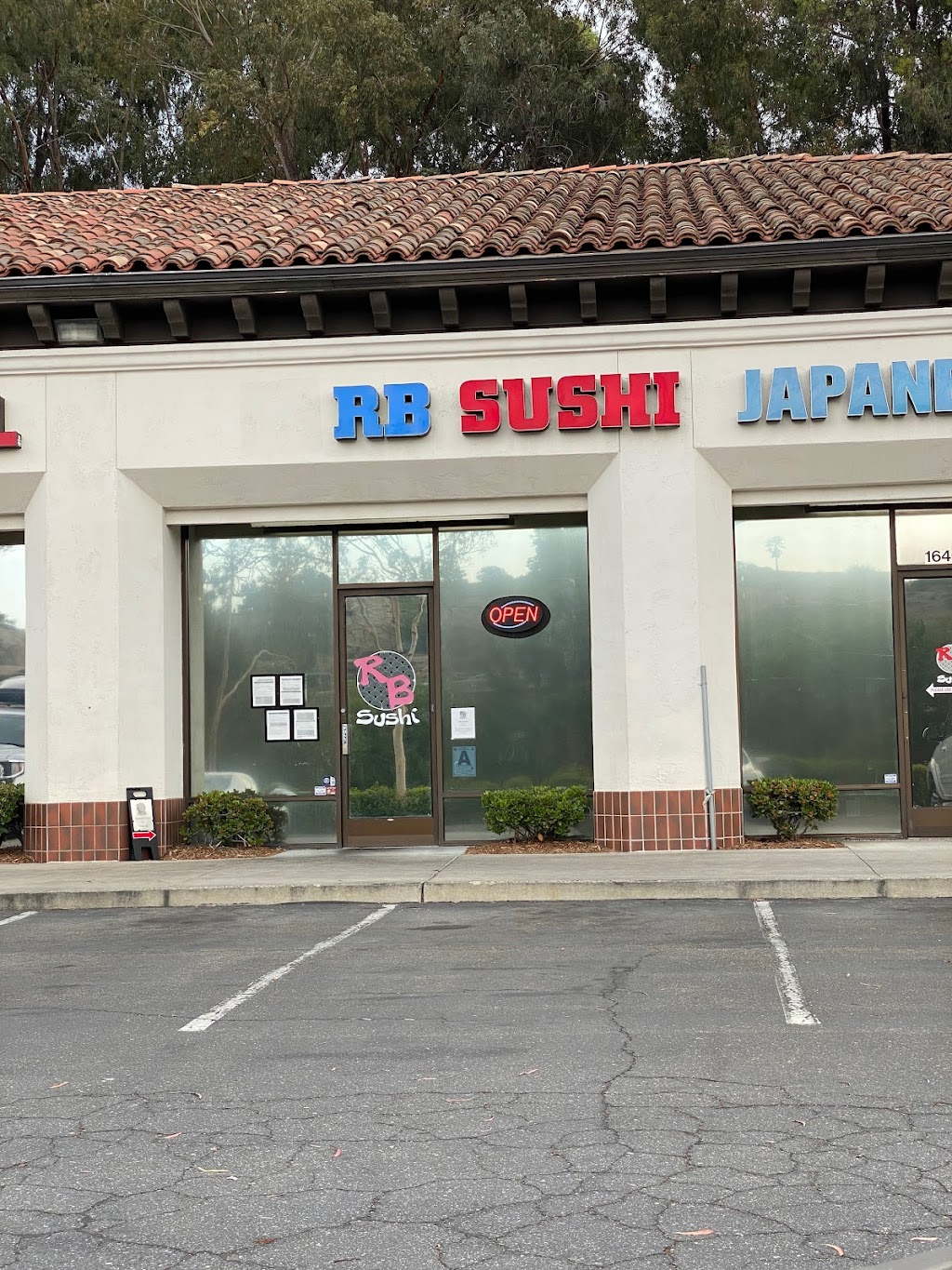 RB Sushi | 16405 Bernardo Center Dr, San Diego, CA 92128, USA | Phone: (858) 613-9000