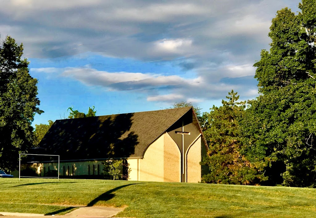 Chesterfield Community Church | 14647 Ladue Rd, Chesterfield, MO 63017, USA | Phone: (314) 469-3255