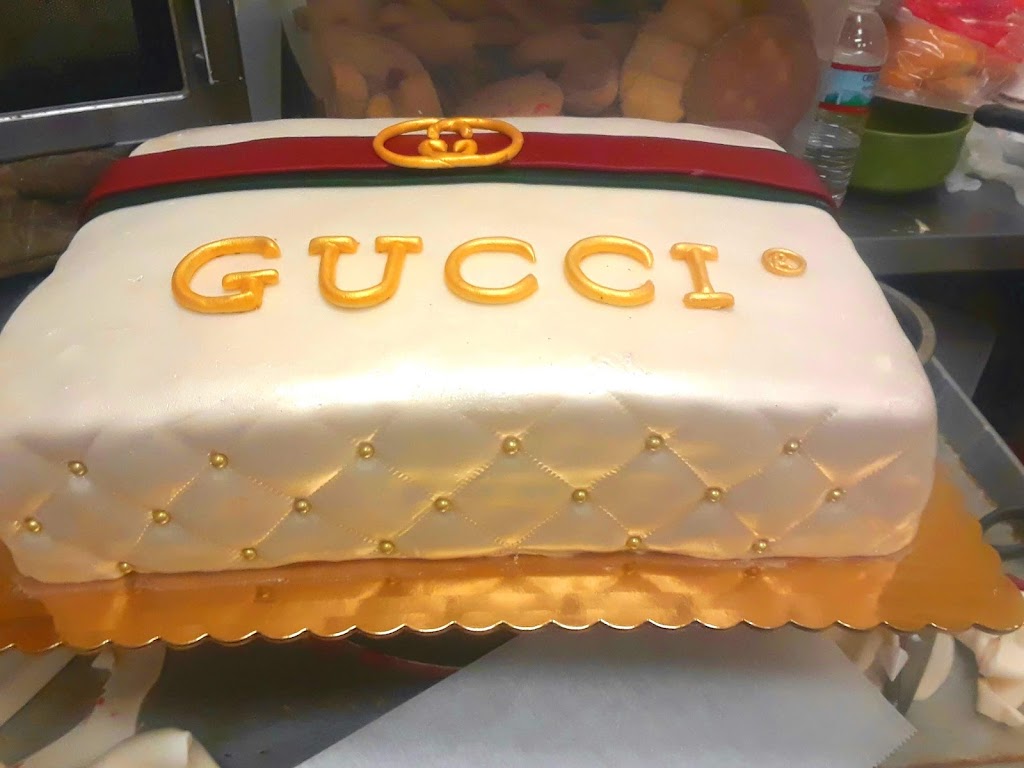 Cake Pointe Bakery | 6400 Baltimore National Pike, Catonsville, MD 21228, USA | Phone: (443) 251-2079