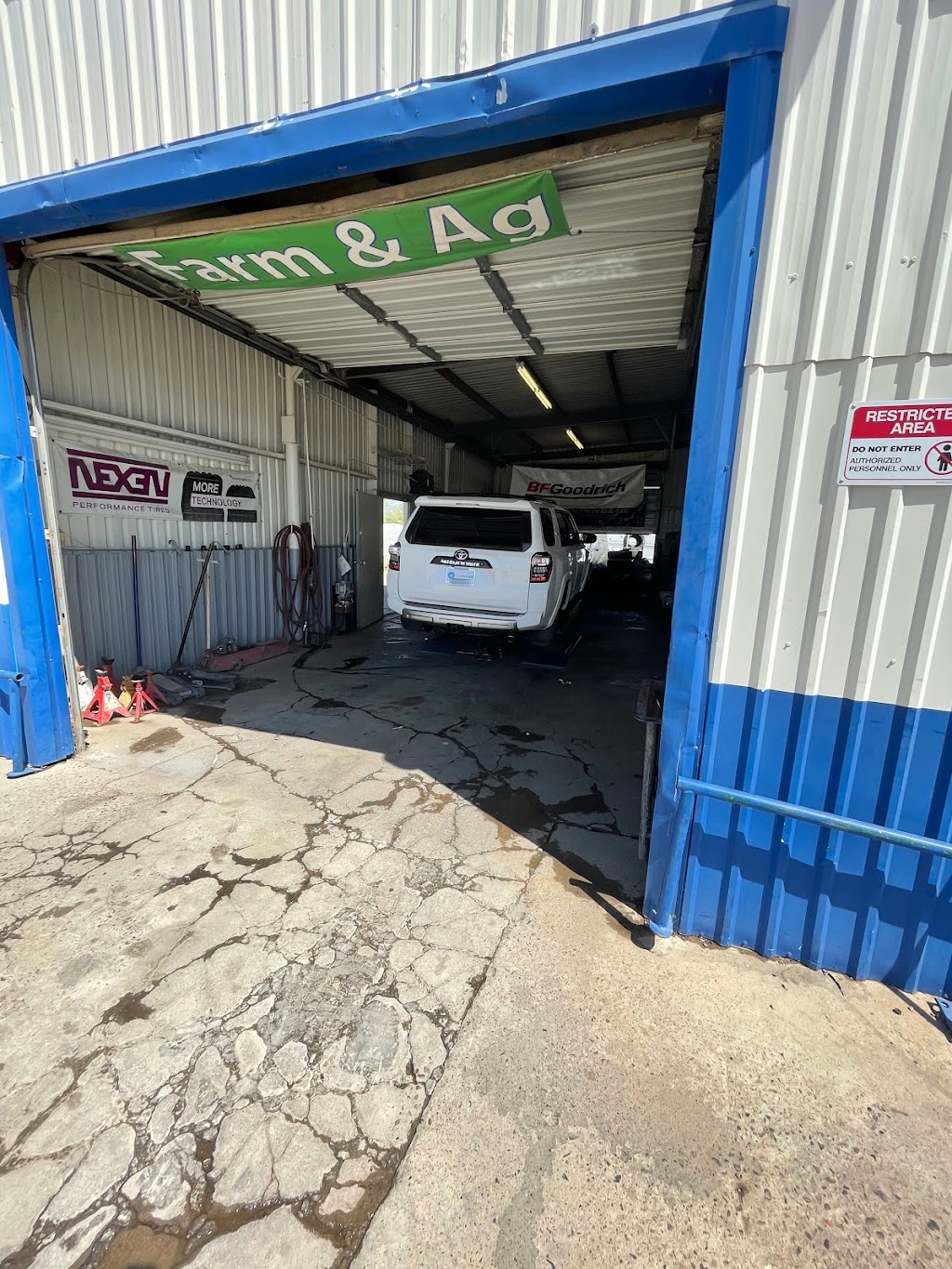 West Valley Tires (24 Hr Mobile Service Available) | 824 N 1st St, Buckeye, AZ 85326, USA | Phone: (623) 386-6974