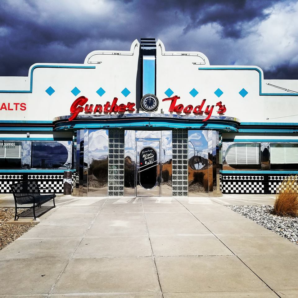 Gunther Toodys: Colorado Springs (Woodmen Rd) | 5490 E Woodmen Rd, Colorado Springs, CO 80920, USA | Phone: (719) 548-1955