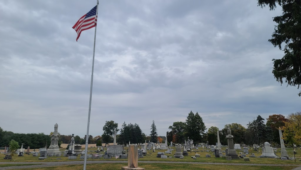 Greenlawn Cemetery | 895 E County Rd 36, Tiffin, OH 44883, USA | Phone: (419) 447-2010