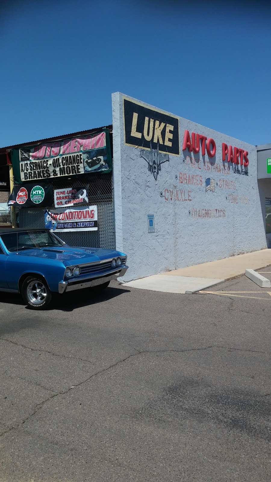 Luke Auto Parts | 13734 W Glendale Ave, Glendale, AZ 85307, USA | Phone: (623) 935-5647