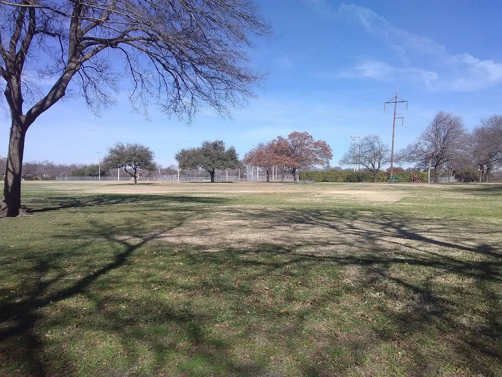 Heights Park | 711 W Arapaho Rd, Richardson, TX 75080, USA | Phone: (972) 744-4300