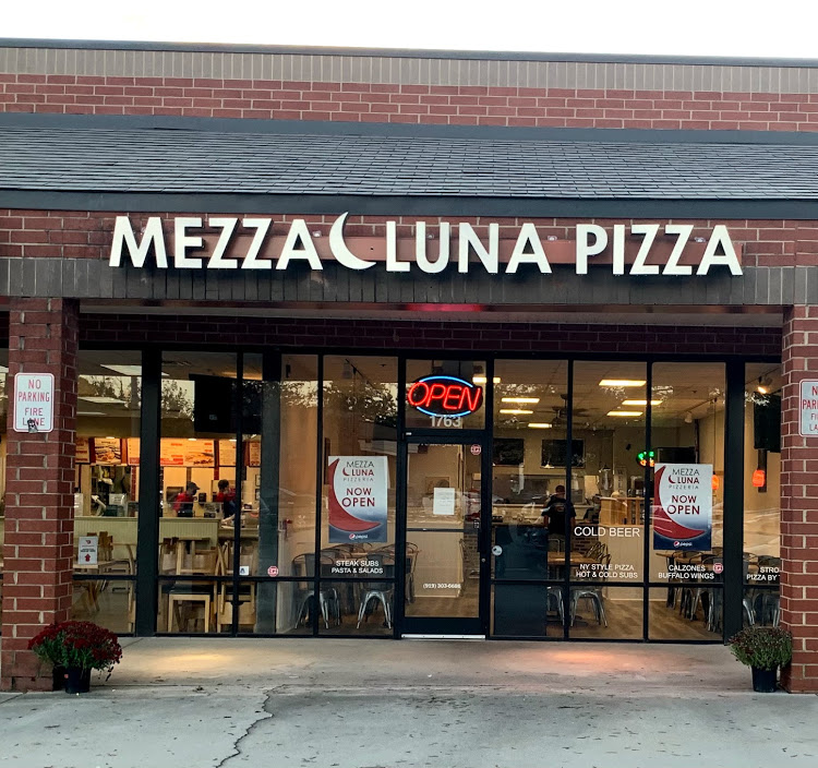 Mezza Luna Pizzeria | 1763 W Williams St, Apex, NC 27523, USA | Phone: (919) 303-6686