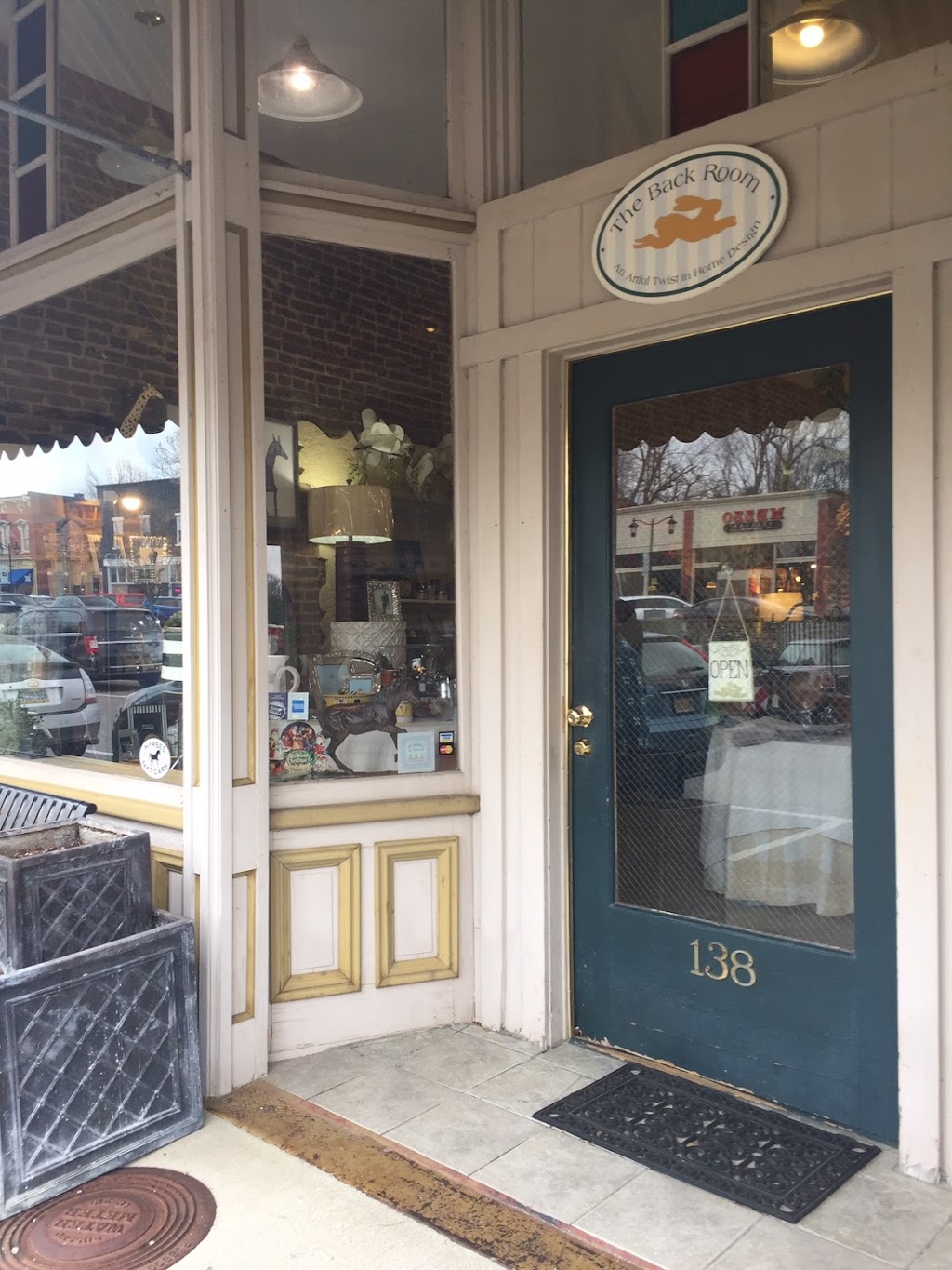 Back Room | 138 E Main St, Midway, KY 40347, USA | Phone: (859) 846-5286