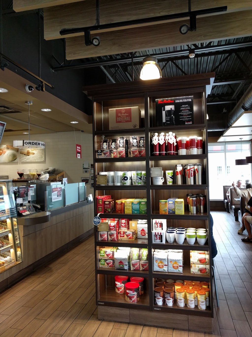 Tim Hortons | 118 Queen St, Harrow, ON N0R 1G0, Canada | Phone: (519) 738-0054