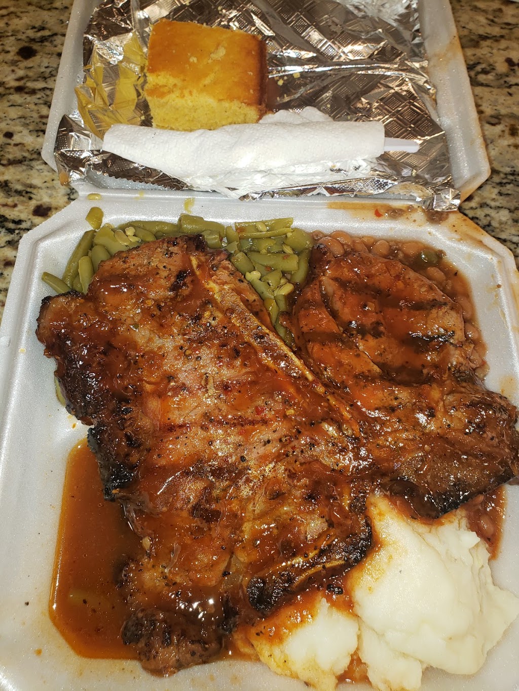 Browns Soul Food & Catering | 6733 Springdale Dr suite d, Riverdale, GA 30274, USA | Phone: (678) 698-6355