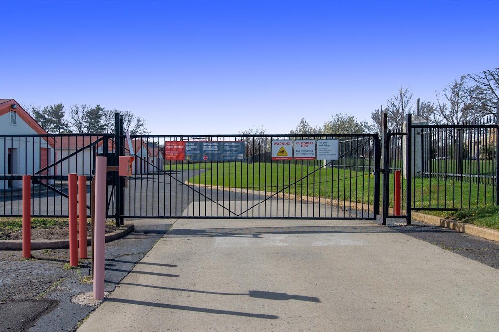 Public Storage | 950 Shrewsbury Ave, Tinton Falls, NJ 07724, USA | Phone: (732) 440-9920