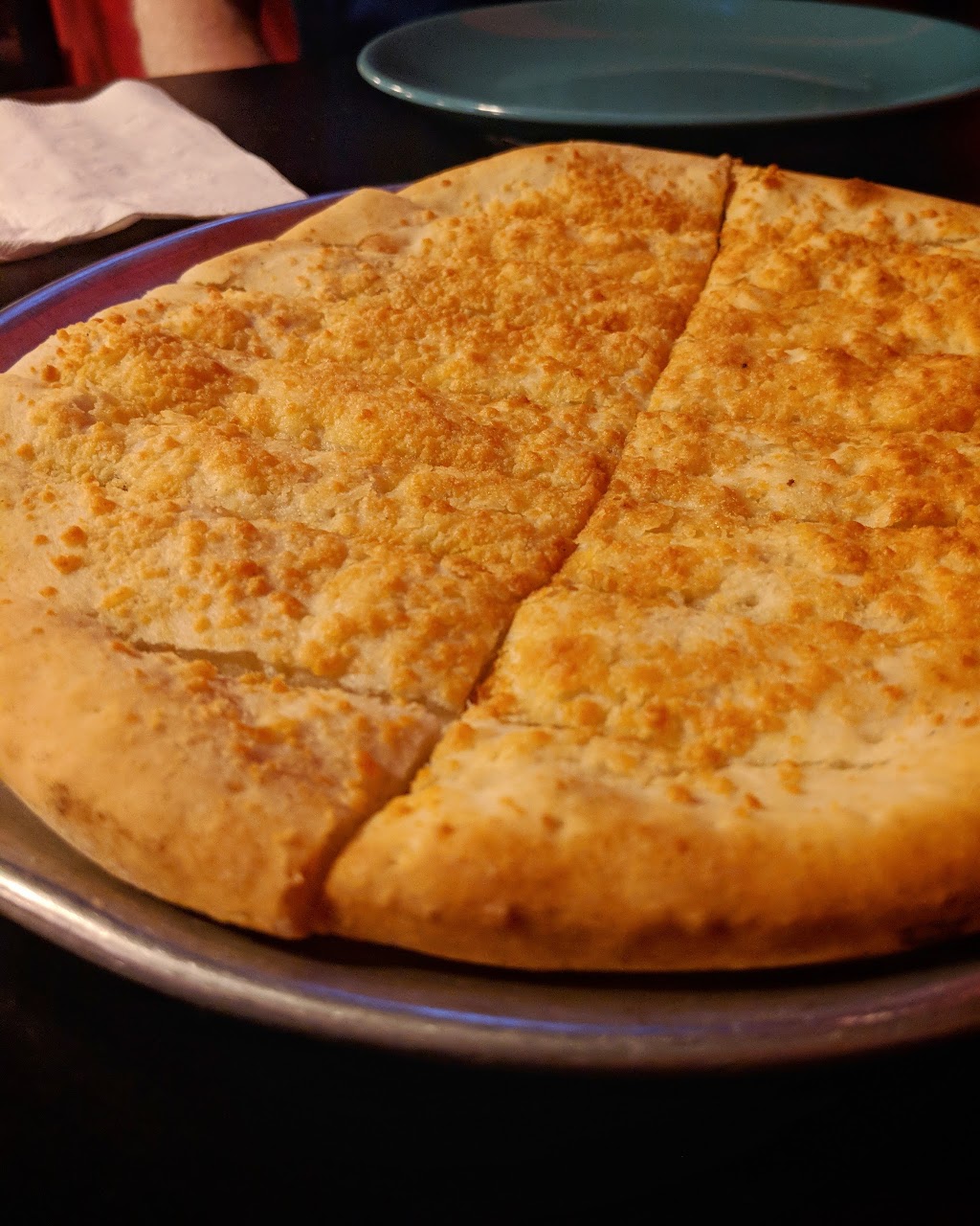 Commodores Pizza | 2008 Demarco Blvd, Hammond, LA 70403, USA | Phone: (985) 345-9726