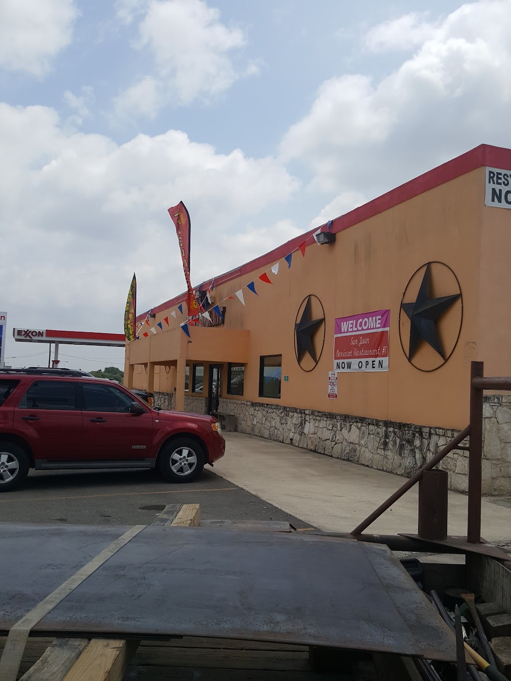 San Juan Mexican Restaurant | 14462 I-10 Frontage Rd, St Hedwig, TX 78152, USA | Phone: (210) 667-9260