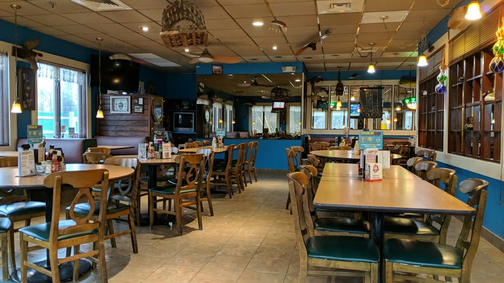 Green Street Tavern | 37700 Green St, New Baltimore, MI 48047, USA | Phone: (586) 725-6700