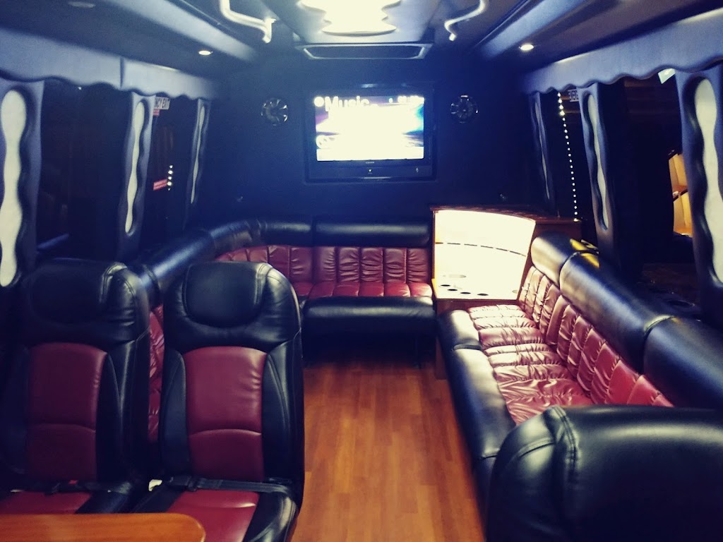 G N O Limo | 3230 4th St, Harvey, LA 70058, USA | Phone: (504) 466-5466