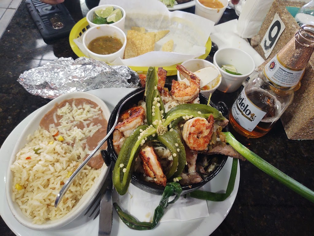 Mariscos El Rey | 830 W Southern Ave #1, Mesa, AZ 85210, USA | Phone: (480) 634-6570