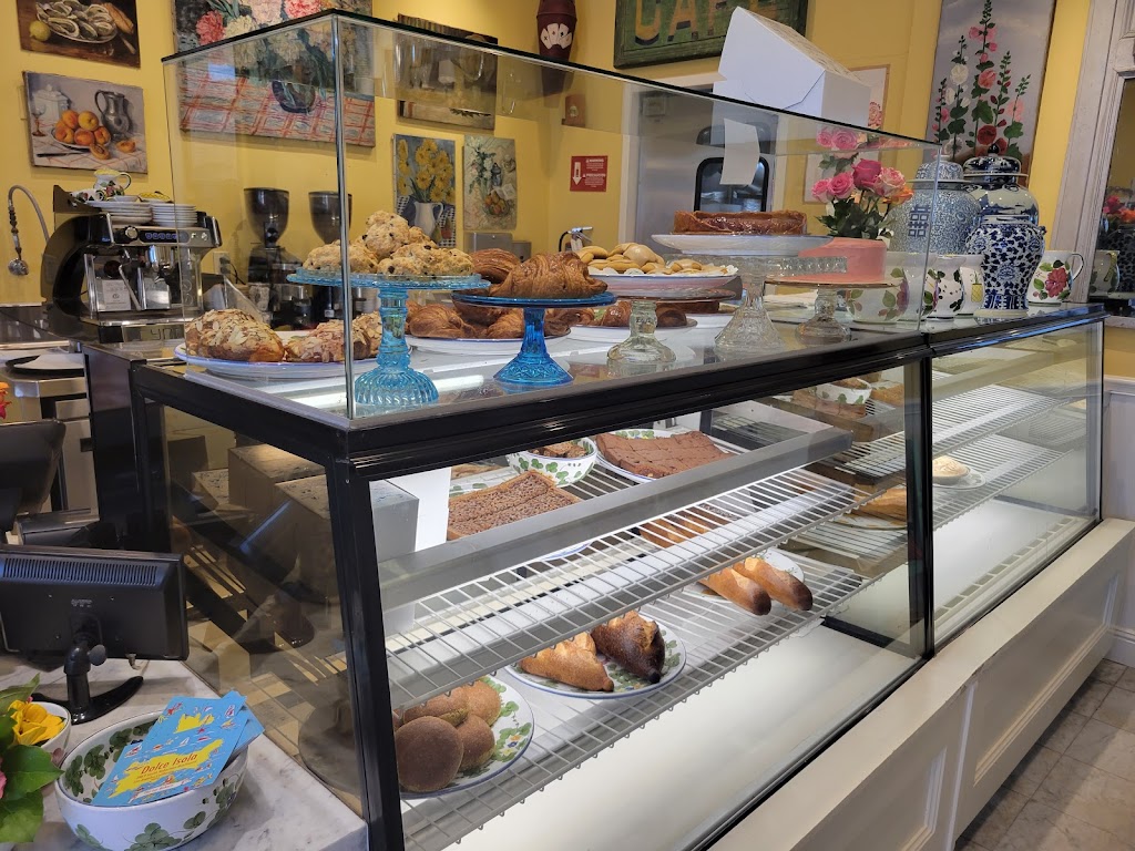 Dolce Isola - The Ivy Bakery | 2869 S Robertson Blvd, Los Angeles, CA 90034, USA | Phone: (310) 776-7070