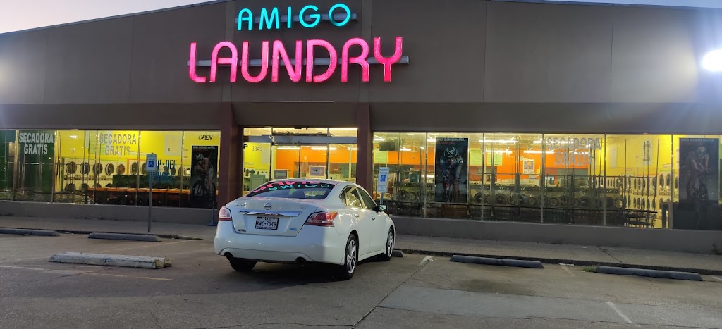 Amigo Laundry | 3349 Country Club Dr W, Irving, TX 75038 | Phone: (972) 255-3201