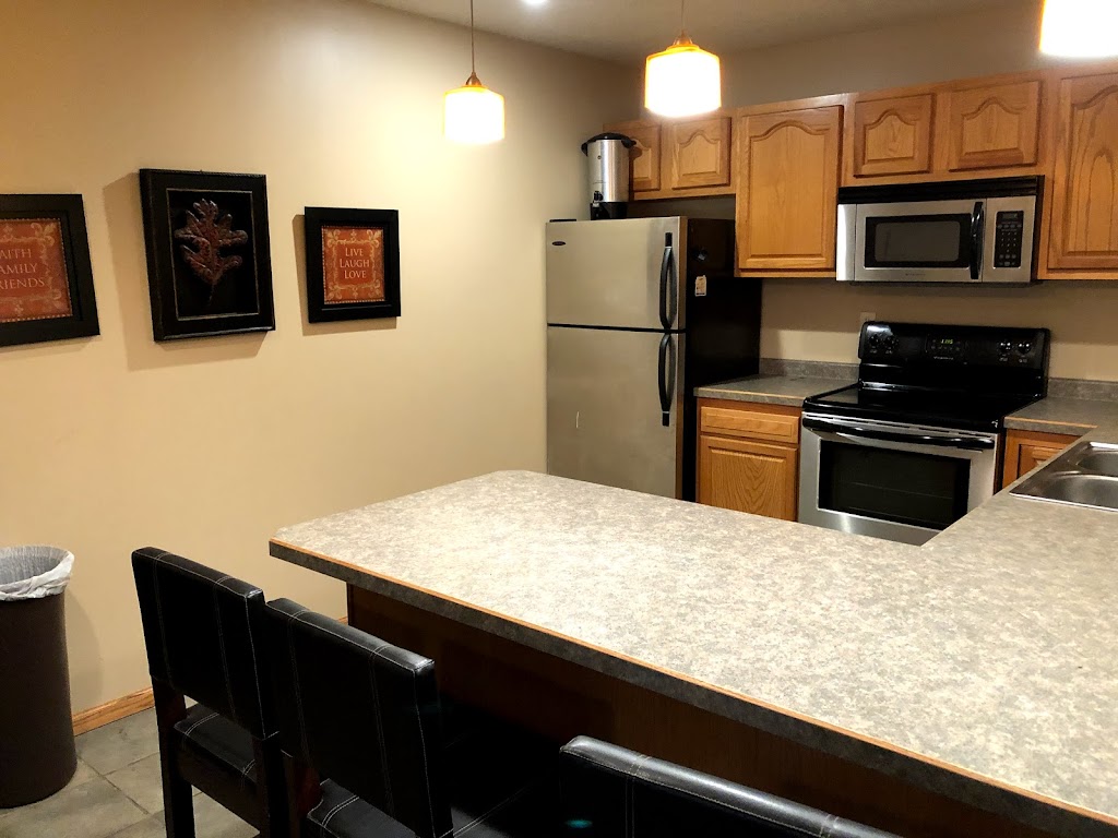 Garden Oaks Apartments | 9975 Butternut St NW, Minneapolis, MN 55448, USA | Phone: (763) 251-7925