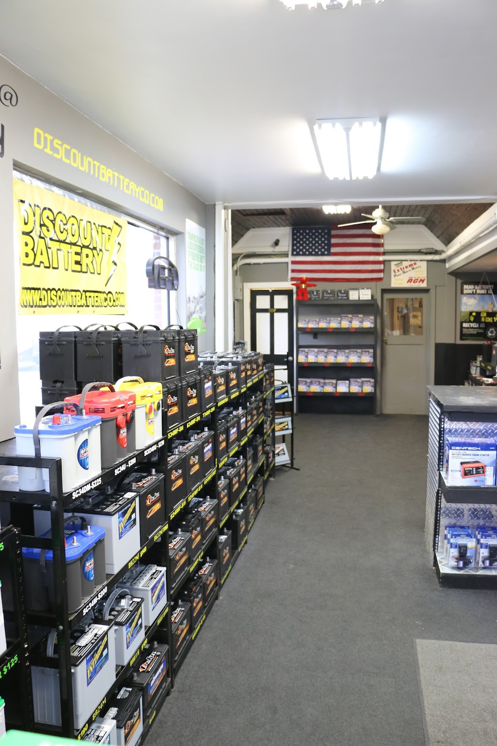 Discount Battery | 2977 Dixie Hwy, Waterford Twp, MI 48328, USA | Phone: (248) 674-2565