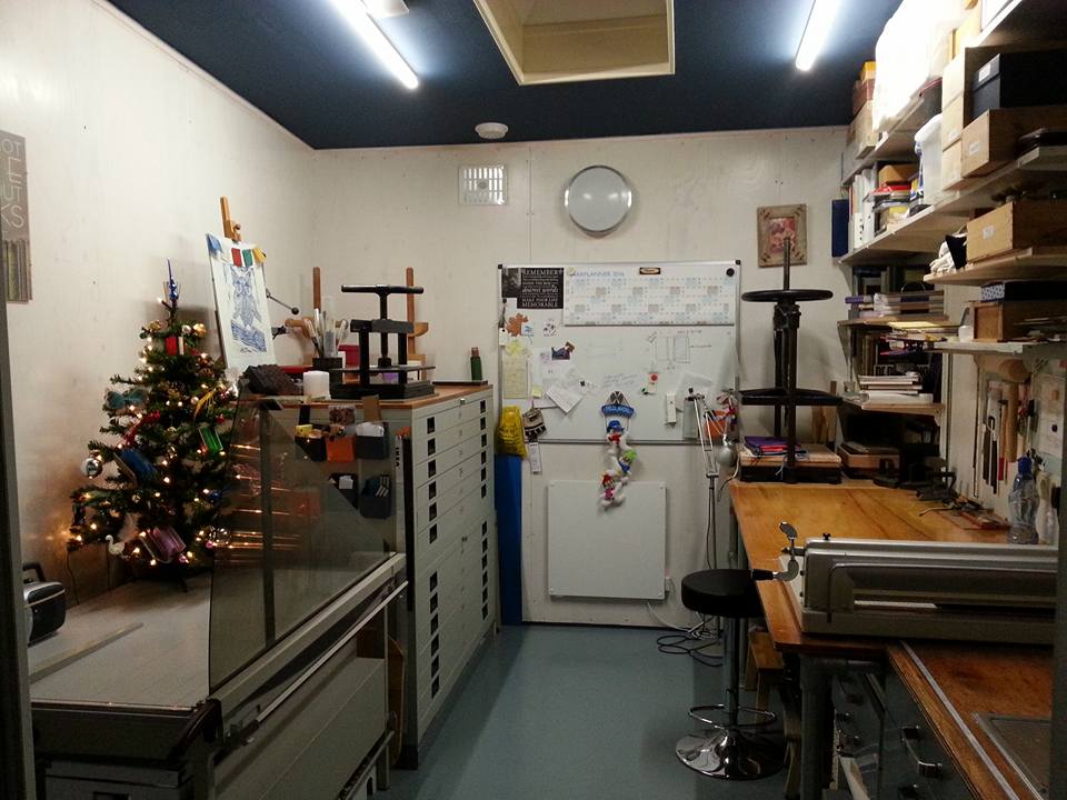 Nautilus Boekbinderij en Restauratie Atelier | Edisonstraat 30, 2014 KJ Haarlem, Netherlands | Phone: 023 544 2190