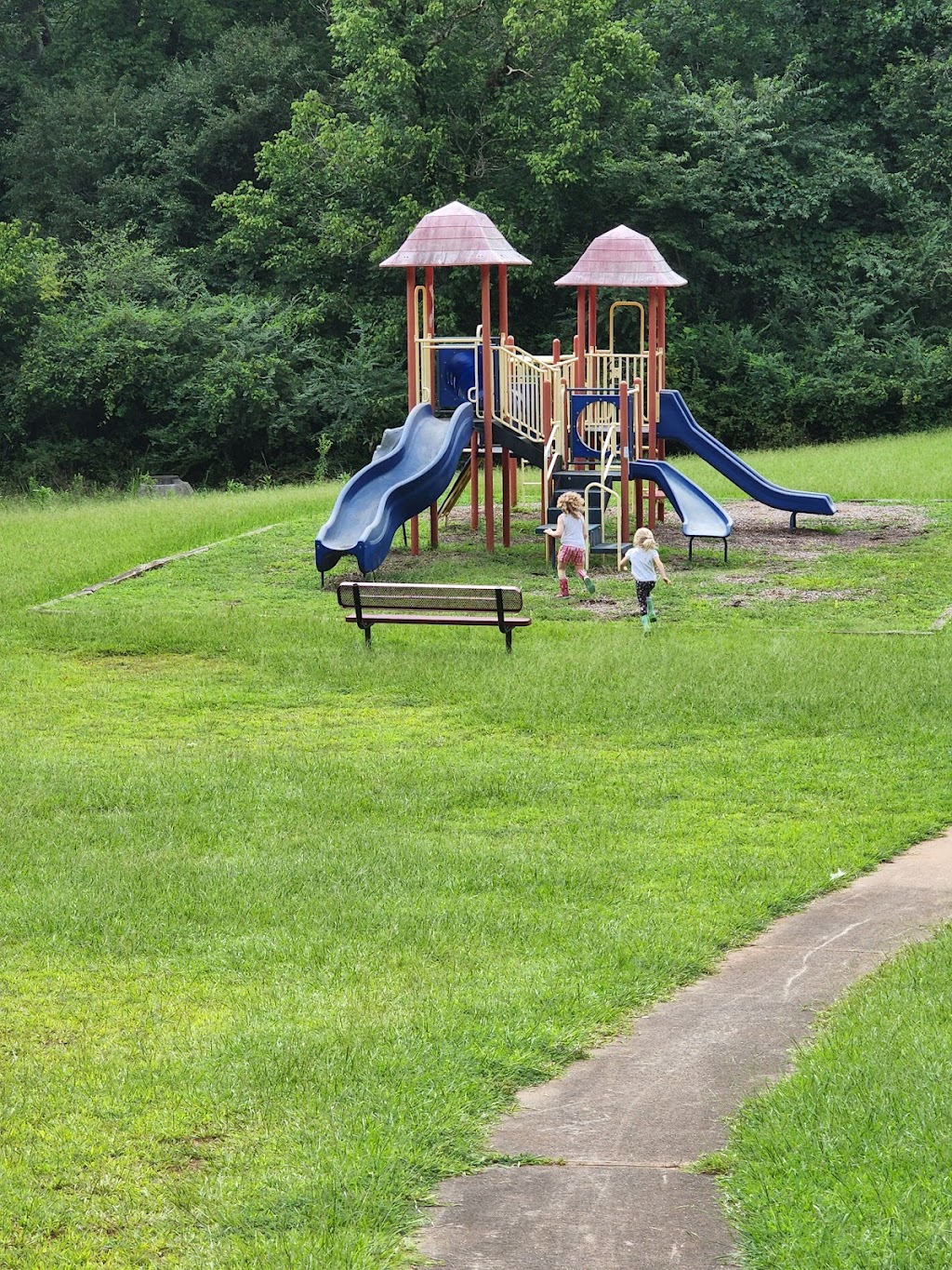 Riverchase Park | 150 River Gln Dr, Woodstock, GA 30188, USA | Phone: (770) 924-7768