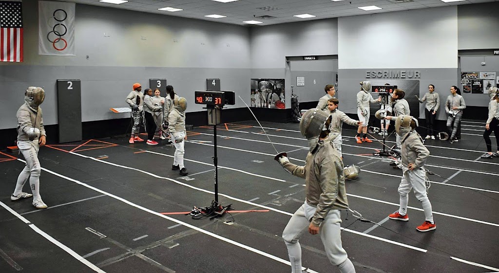 Escrimeur Fencers Club | The Fields Sports Complex, 8 Cornwall Ct, East Brunswick, NJ 08816, USA | Phone: (732) 309-8301