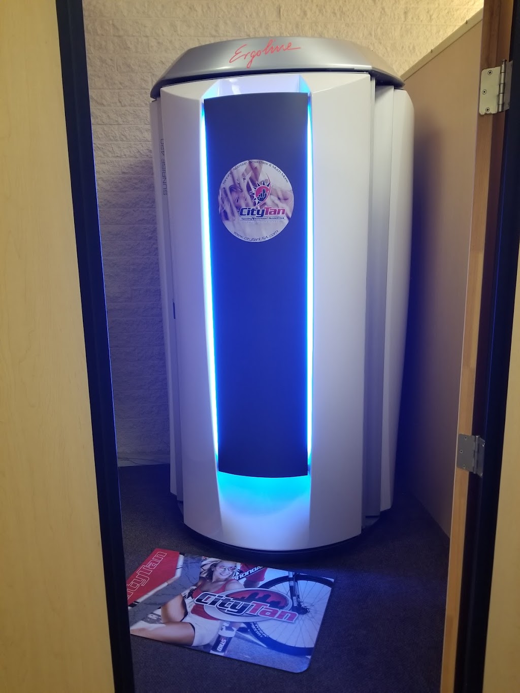 City Tan & Nutrition | 6020 Teletowne Dr, Toledo, OH 43612, USA | Phone: (419) 476-2826