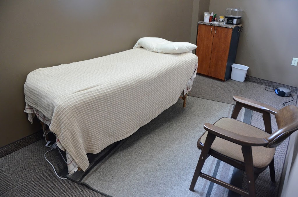 Hall Family Chiropractic Clinic | 13999 60th St N, Stillwater, MN 55082, USA | Phone: (651) 430-1515