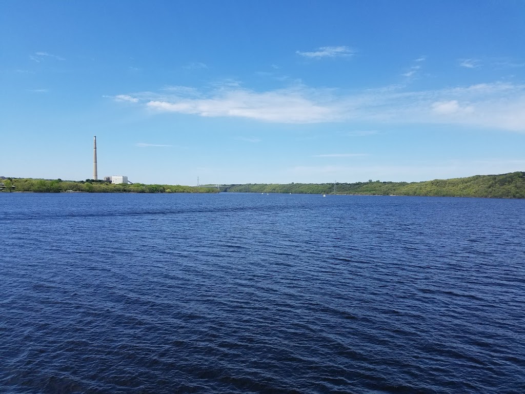 St. Croix Boat & Packet Co. guest parking | 525-601 St Croix Trail N, Stillwater, MN 55082, USA | Phone: (651) 430-1234