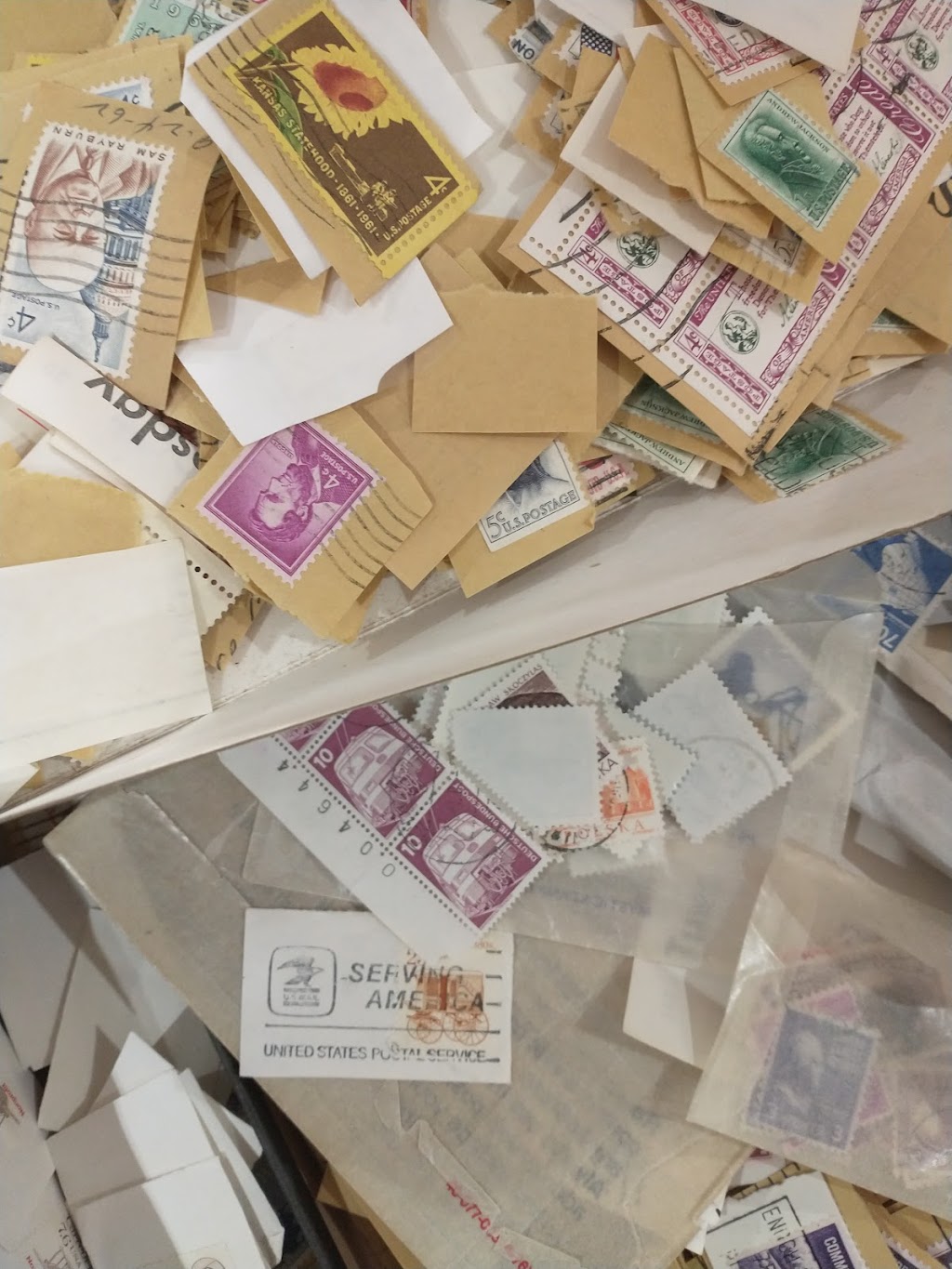 Curmudgeon Book Store | 7900 Ritchie Hwy C-119, Glen Burnie, MD 21061, USA | Phone: (443) 410-0472