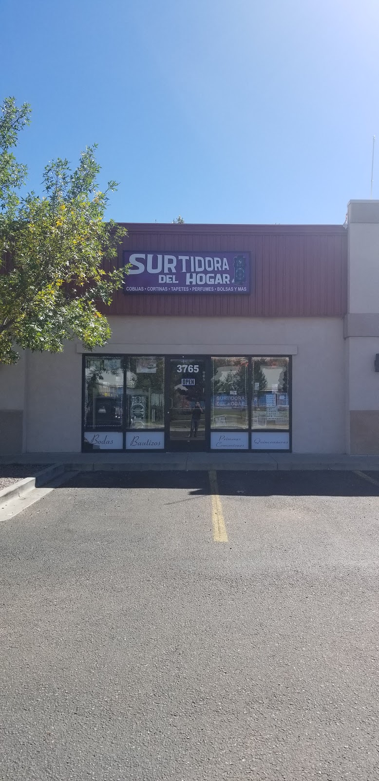 La Surtidora del Hogar | 3765 E Pikes Peak Ave, Colorado Springs, CO 80909, USA | Phone: (719) 388-3876