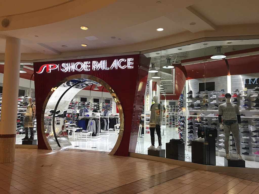 Shoe Palace | 2800 N Main St Space 208, Santa Ana, CA 92705, USA | Phone: (714) 547-6700