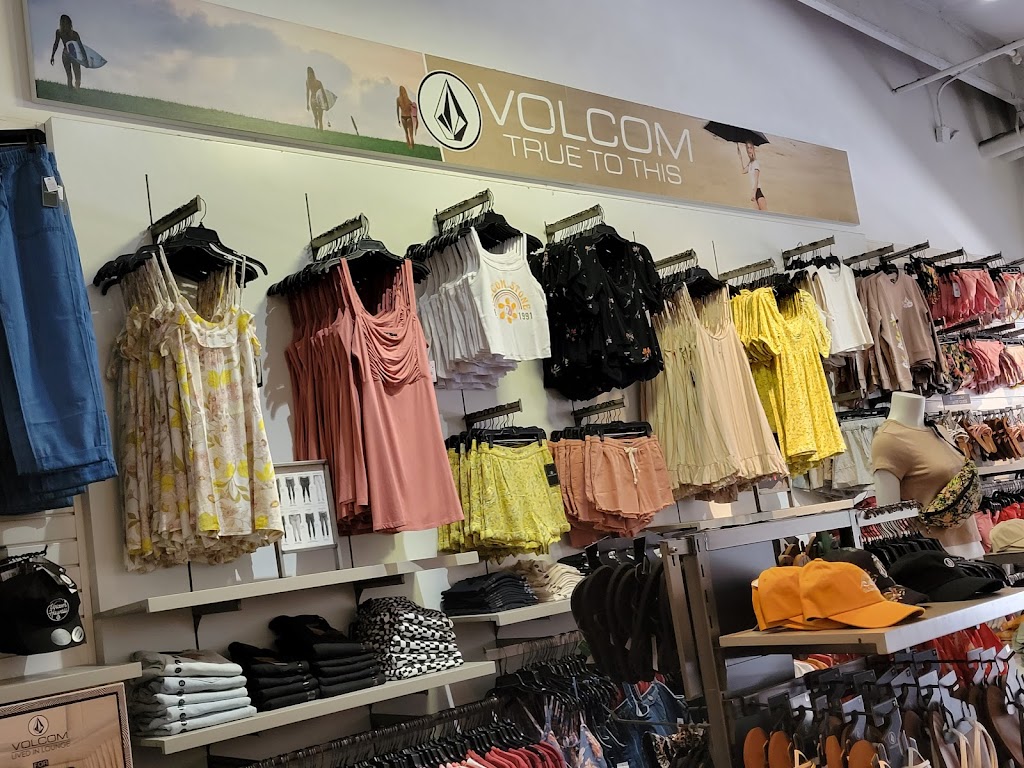 Volcom Outlet | 48400 Seminole Dr STE 510, Cabazon, CA 92230, USA | Phone: (951) 849-8309