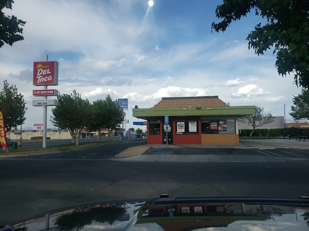 Del Taco | 15797 Main St, Hesperia, CA 92345 | Phone: (760) 244-8931