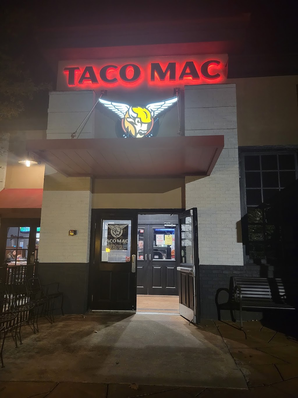 Taco Mac Peachtree City | 275 Market Place Connector, Peachtree City, GA 30269 | Phone: (770) 692-0006