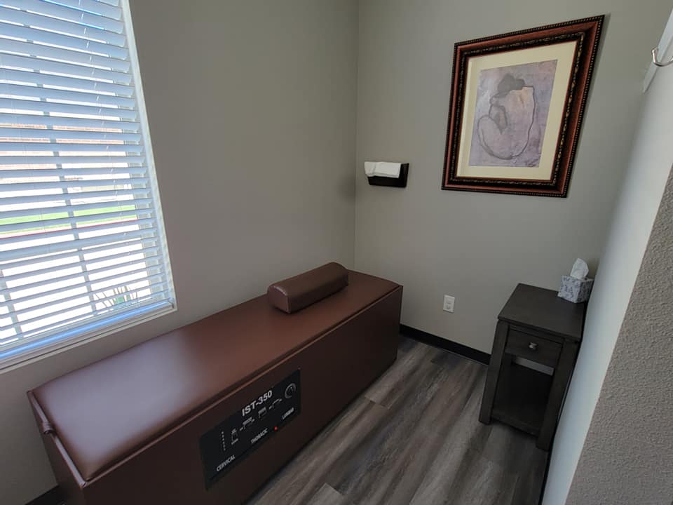 Silva Chiropractic | 1802 Mansfield Webb Rd #108, Mansfield, TX 76063, USA | Phone: (817) 453-5500