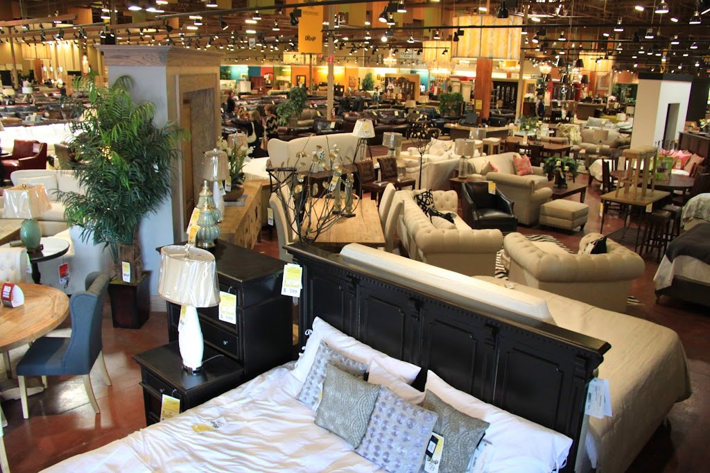 The Dump Furniture Outlet | 1345 W Elliot Rd, Tempe, AZ 85284, USA | Phone: (480) 403-9800