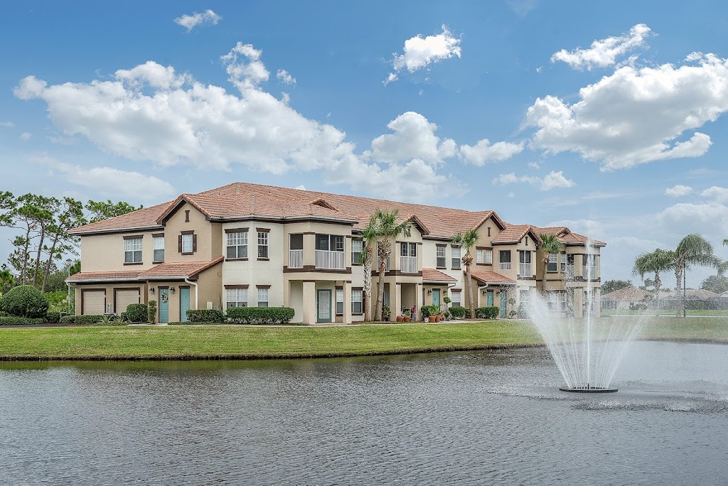 Woodhaven Apartment Homes | 1913 Woodhaven Cir, Rockledge, FL 32955, USA | Phone: (321) 639-5653