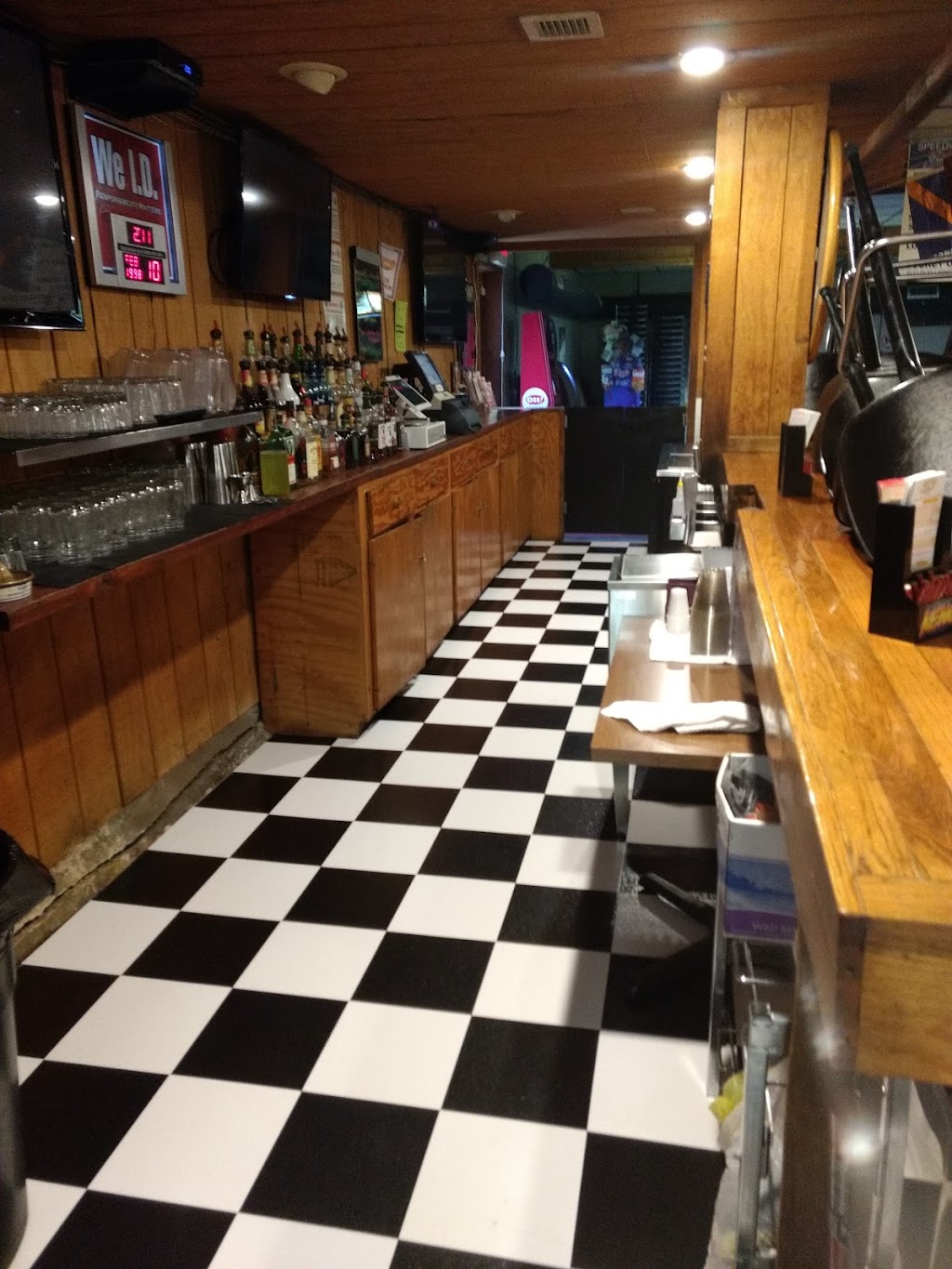 Speedways Bar and Grille | 109 N Main St, Bradner, OH 43406, USA | Phone: (419) 800-8124