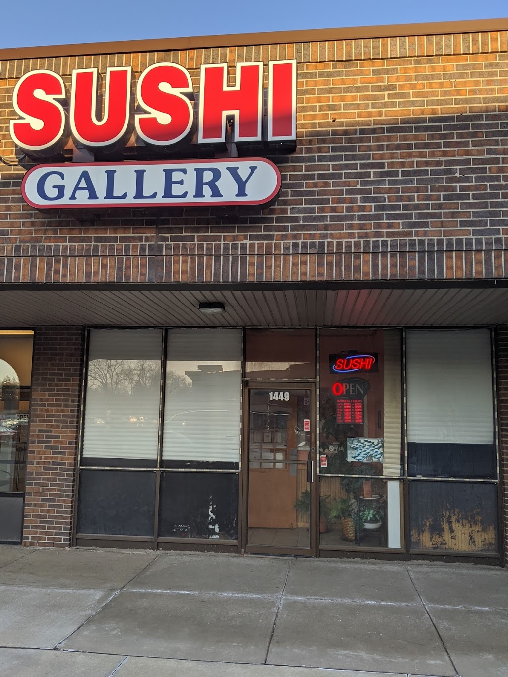 Sushi Gallery | 1449 W 14 Mile Rd, Madison Heights, MI 48071, USA | Phone: (248) 291-5987